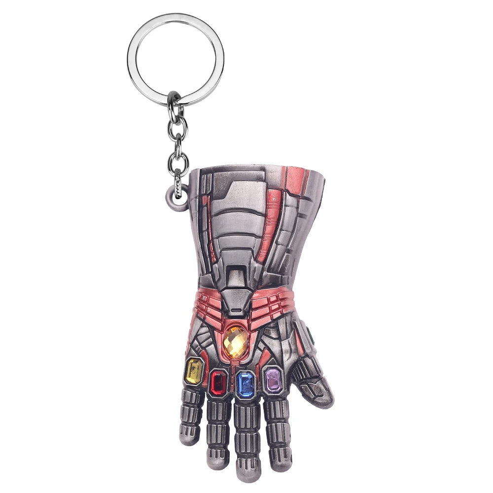 Porte-clés Marvel Thanos gant et visage gravés sur métal.